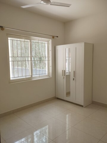Room in 2 BHK Apartment at Vaishnavi Serene, Yelahanka – for Rent