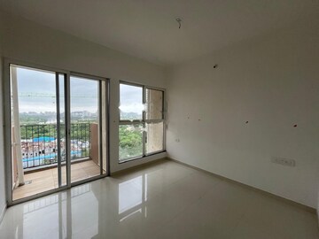 Room in 3 BHK Apartment at Godrej Boulevard, Manjari – for Rent