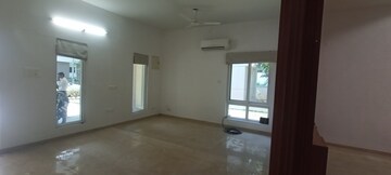 Room in 4 BHK Villa at Cannon Dale, Kokapet – for Rent