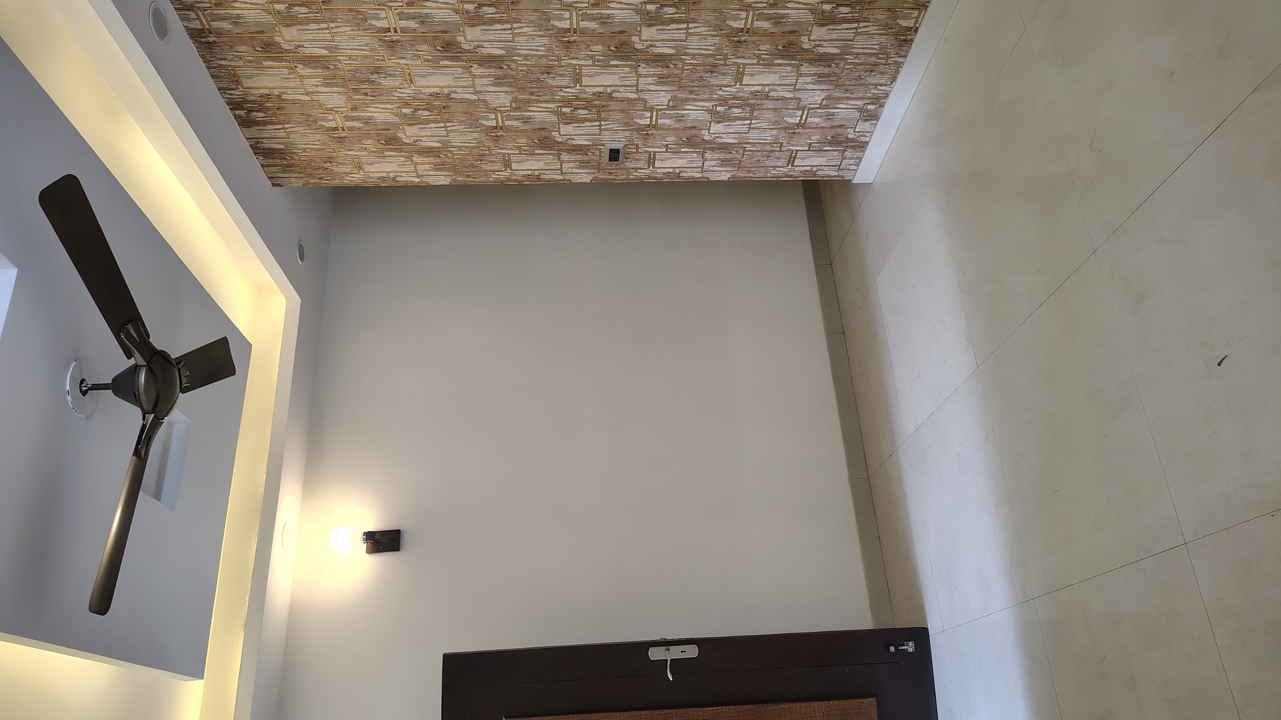 2.5 BHK + Study Room Apartment For Sale in Ajnara Pride