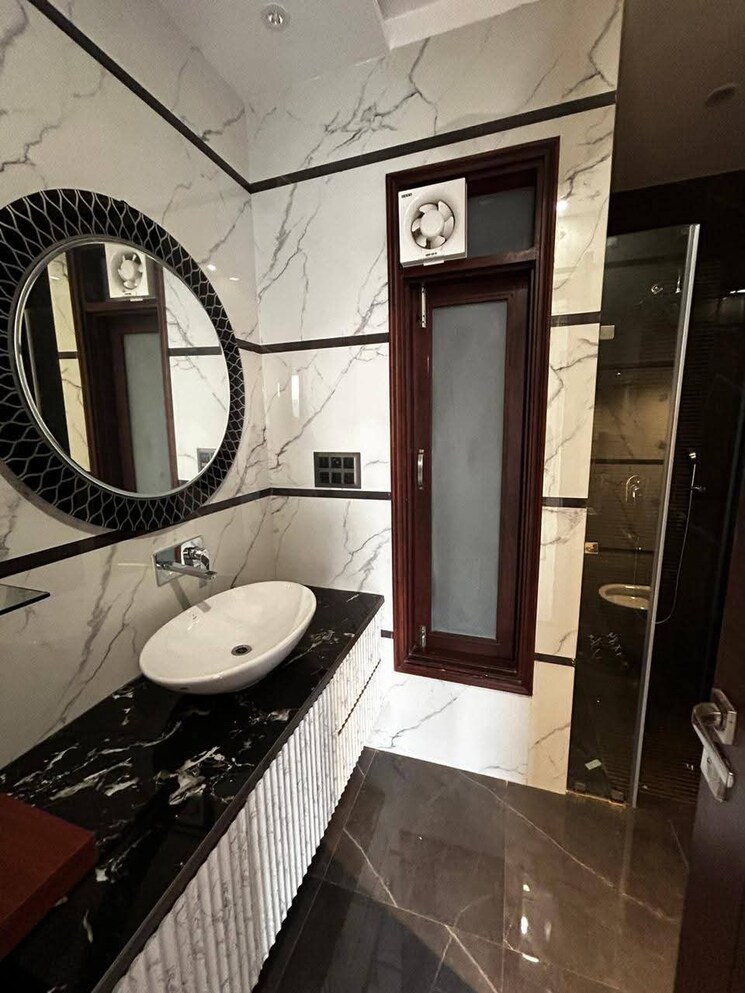 Master Bedroom, dlf-cyber-park 2.5 Bedroom 1632 Sq.Ft. Builder Floor In Sector 20 Gurgaon 8665819