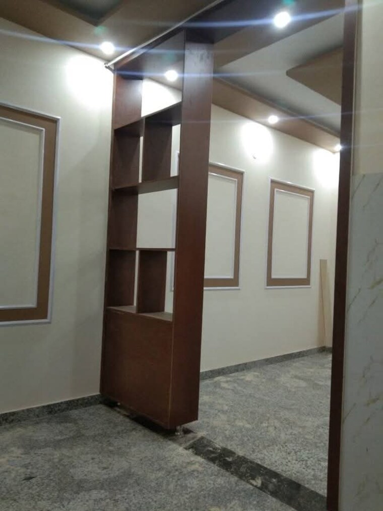 Room, ganga nagar 3.5 Bedroom 120 Sq.Yd. Independent House In Ganga Nagar Meerut 8665861