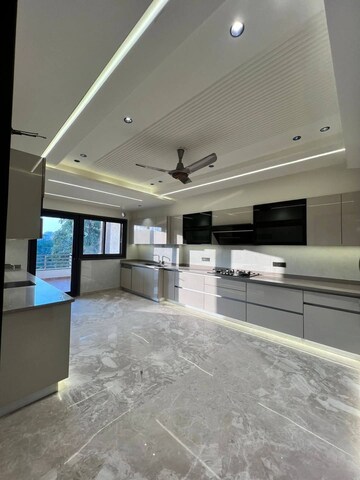 3 BHK Builder Floor For Rent in DLF Cyber Park, Sector 20