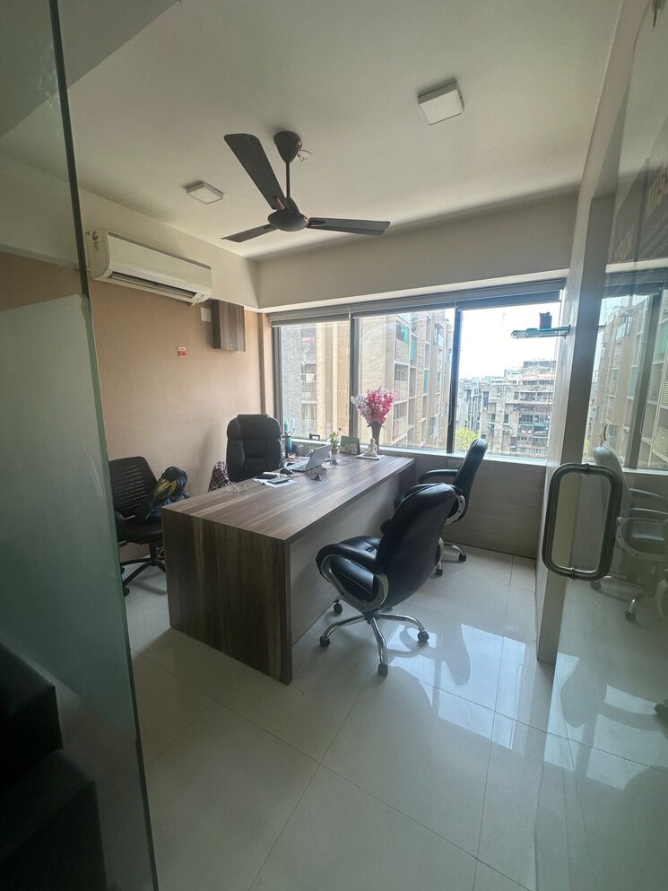 Team Area, thaltej Commercial Office Space 650 Sq.Ft. In Thaltej Ahmedabad 8665946