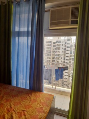 Room in 3 BHK Apartment at Mahagun Mywoods, Sector 16c Greater Noida – for Sale