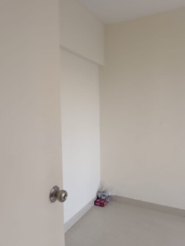 Furnished Amenities in 1 BHK Apartment at Mhada Sector R3, Goregaon West – for Rent