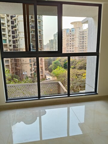 Room in 1 BHK Apartment at Godrej Urban Park, Chandivali – for Rent