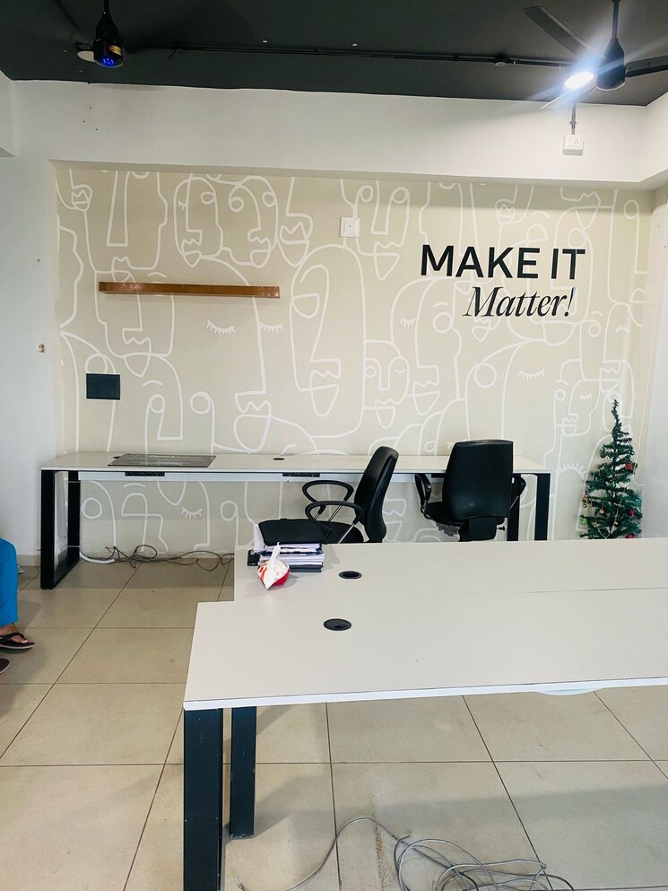 Team Area, memnagar Commercial Office Space 964 Sq.Ft. In Memnagar Ahmedabad 8666018