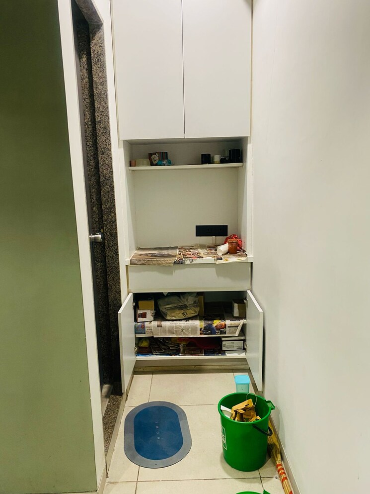 undefined, memnagar Commercial Office Space 964 Sq.Ft. In Memnagar Ahmedabad 8666018