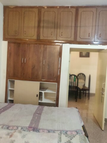 Furnished Amenities in 2 BHK Builder Floor at Sree Nilayam Attapur, Attapur – for Rent
