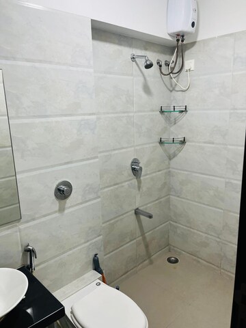 Master Bedroom in 2 BHK Apartment at Shree Krishna Eastern Winds, Kurla East – for Rent