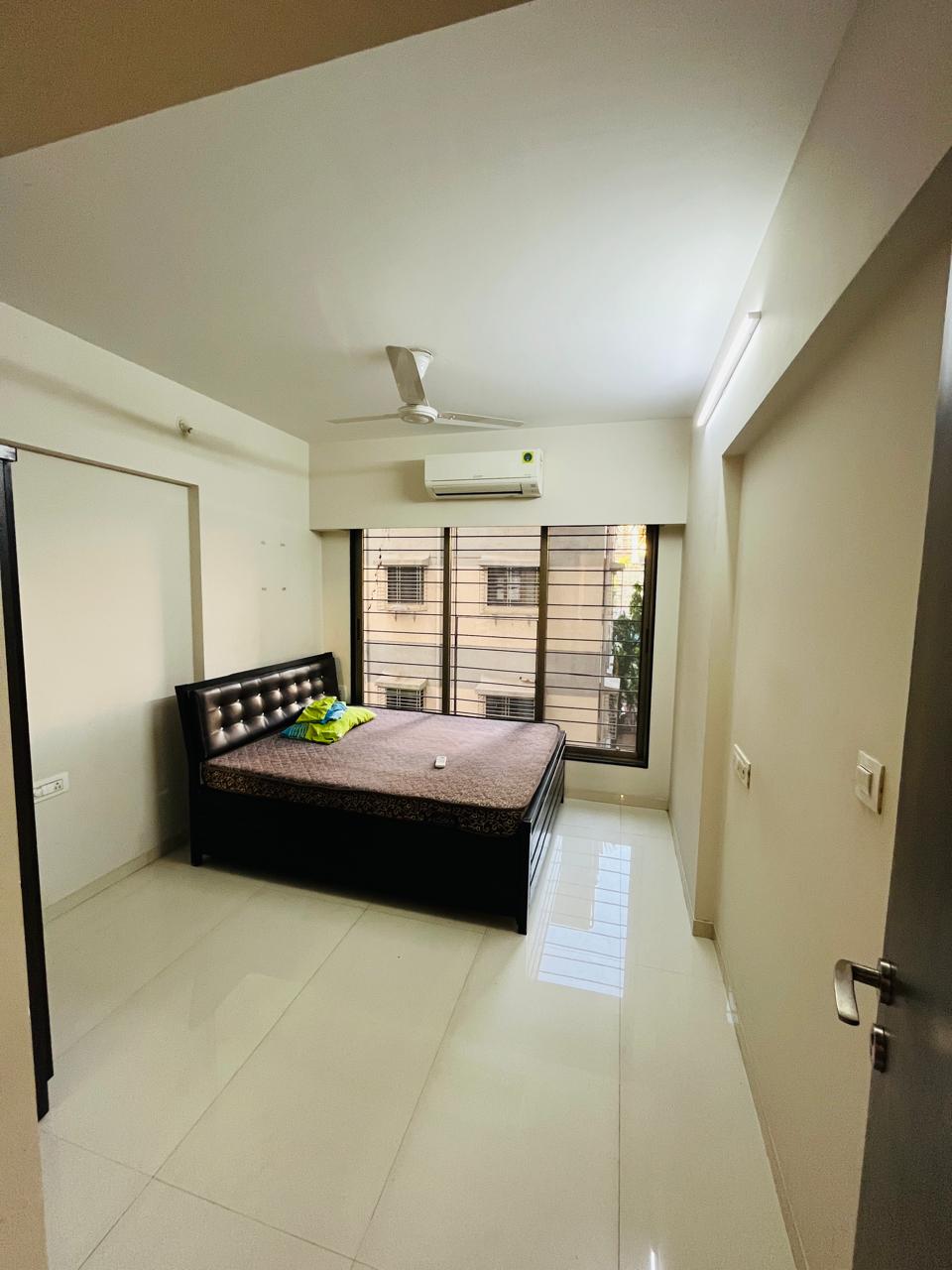 2 BHK Apartment For Rent in Shree Krishna Eastern Winds