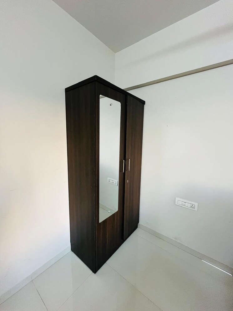 Room, shree-krishna-eastern-winds 2 Bedroom 750 Sq.Ft. Apartment In Kurla East Mumbai 8666244