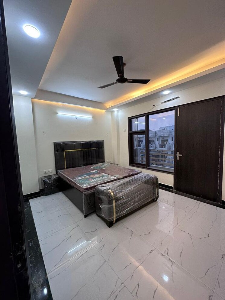 Kitchen, sector 71 3 Bedroom 1800 Sq.Ft. Apartment In Sector 71 Noida 8666234