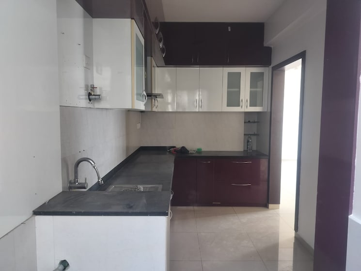 Kitchen, mantri-lithos 2.5 Bedroom 1600 Sq.Ft. Apartment In Thanisandra Bangalore 8666279