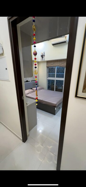 Bathroom in 4 BHK Apartment at Kalpataru Immensa, Kolshet Road – for Sale
