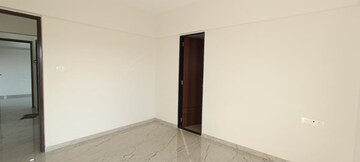 Room in 2 BHK Apartment at Kurla West – for Rent