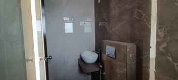Attached Bathroom in 2 BHK Apartment at Kurla West – for Rent