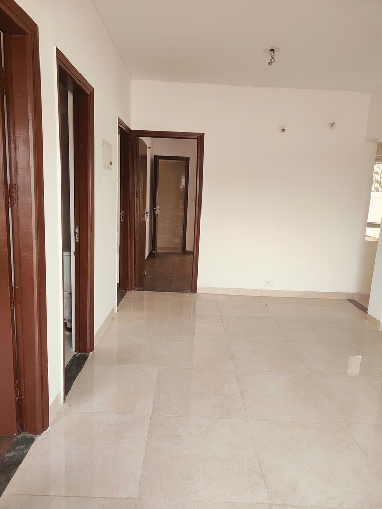 Room, parklands 3 Bedroom 180 Sq.Yd. Builder Floor In Sector 85 Faridabad 8666320