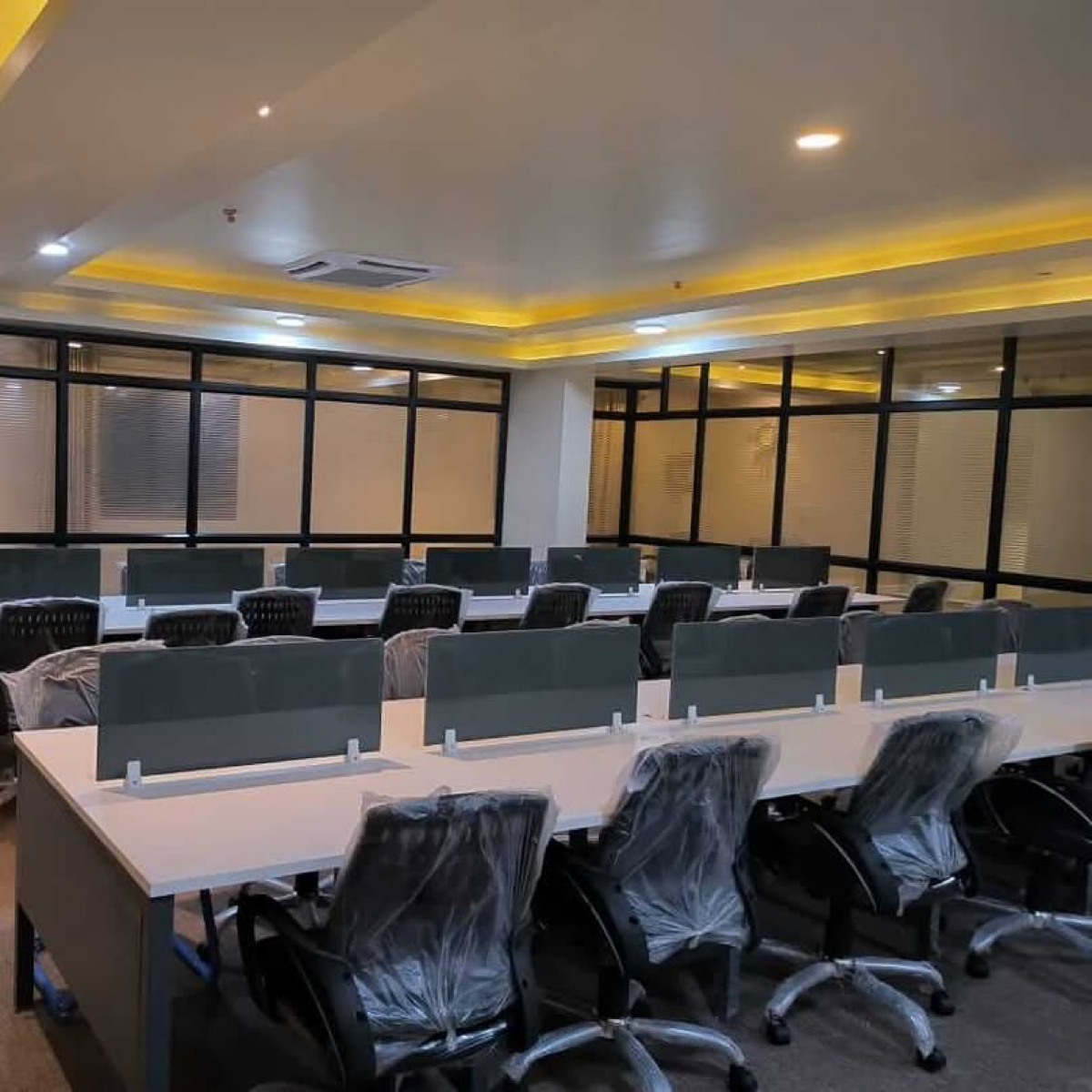 Office Space For Rent in Omkar The Summit Business Bay