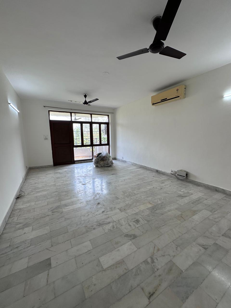 3 BHK Builder Floor For Rent in Gupta Awas