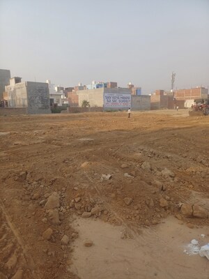  Plot For Sale in Dheeraj Nagar