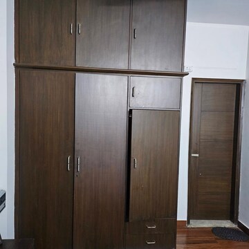 Furnished Amenities in 3 BHK Builder Floor at East Of Kailash – for Rent
