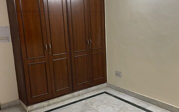 2 BHK Builder Floor For Rent in Saket
