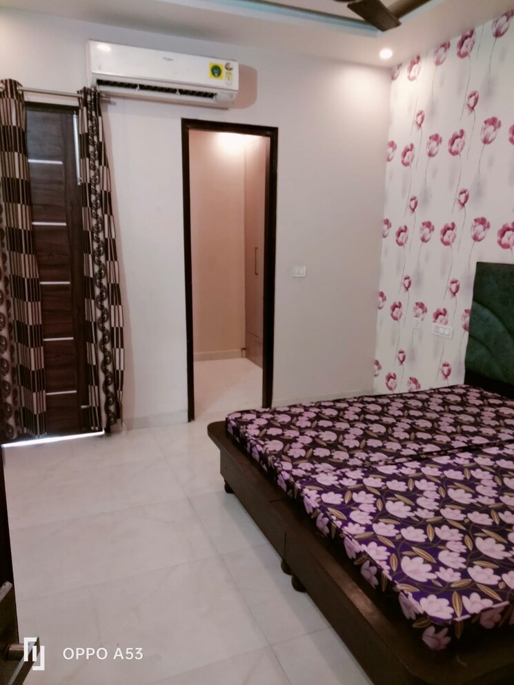 Bedroom, sunshine-enclave 3 Bedroom 1215 Sq.Ft. Builder Floor In Vip Road Zirakpur 8666394