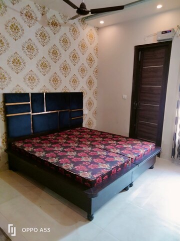Bedroom in 3 BHK Builder Floor at Sunshine Enclave, Vip Road – for Rent