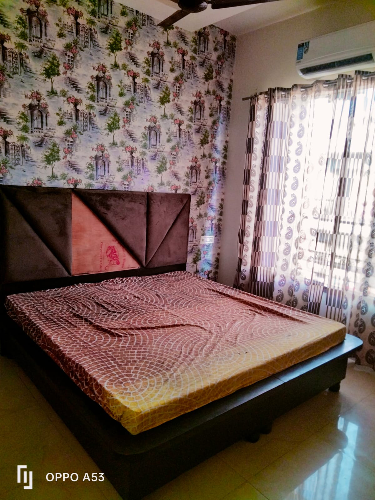 3 BHK 1215 Sq.Ft. Builder Floor in Sunshine Enclave