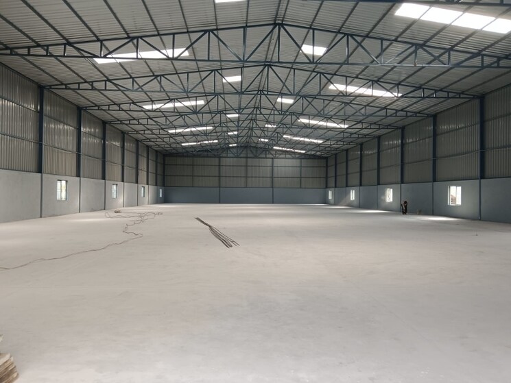  Parking, rampura Commercial Warehouse 31000 Sq.Ft. In Rampura Bangalore 8666442