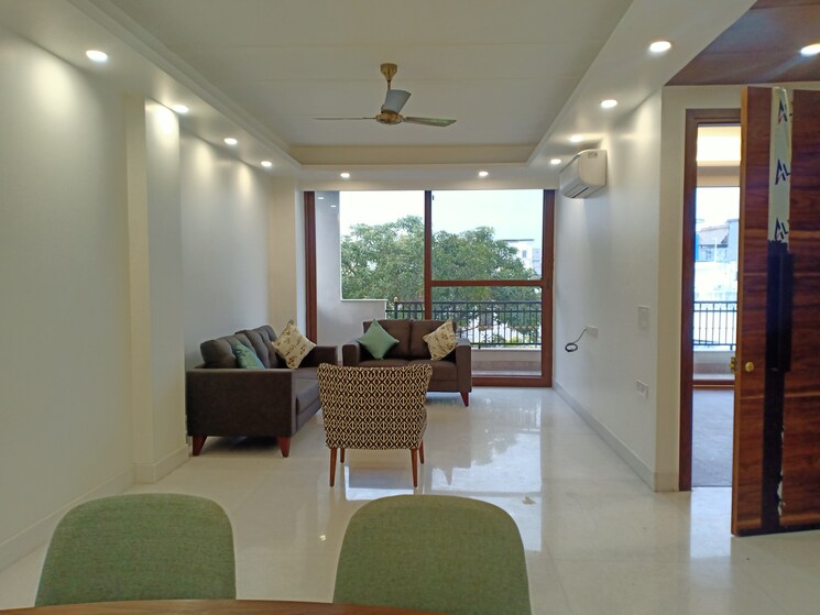 Living Room, boutique-residential-apartments-c-253 3 Bedroom 2500 Sq.Ft. Apartment In Defence Colony Delhi 8666410