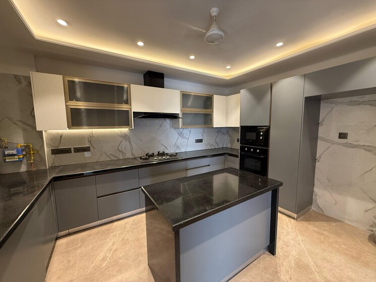 Kitchen, greater kailash 4 Bedroom 300 Sq.Yd. Builder Floor In Greater Kailash Delhi 8666488
