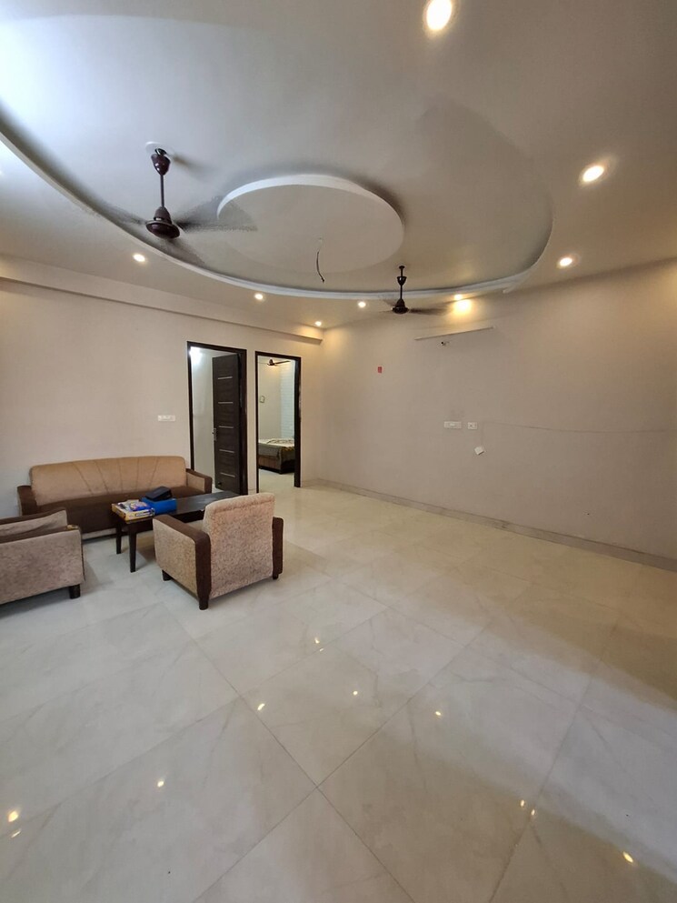 Living Room, sunshine-enclave 3 Bedroom 1215 Sq.Ft. Builder Floor In Vip Road Zirakpur 8666449