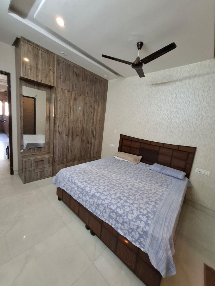 Bedroom, sunshine-enclave 3 Bedroom 1215 Sq.Ft. Builder Floor In Vip Road Zirakpur 8666449