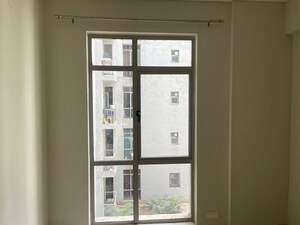 Room in 3 BHK Apartment at Vatika Lifestyle Homes, Sector 83 – for Sale