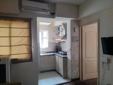 Kitchen in 2 BHK Builder Floor at Sector 35 – for Rent