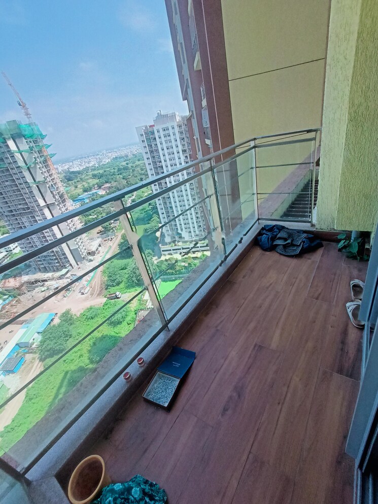 Balcony, amanora-gold-towers 2 Bedroom 719 Sq.Ft. Apartment In Hadapsar Pune 8666454
