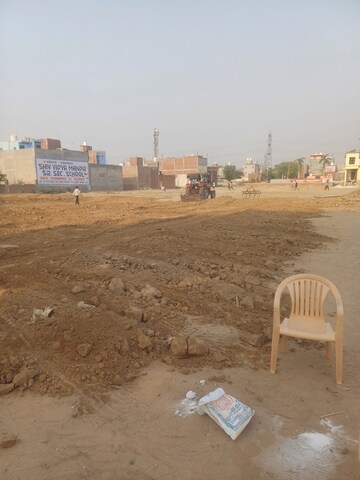  Plot For Sale in Dheeraj Nagar