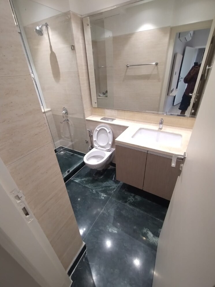 Attached Bathroom, dlf-the-ultima 3 Bedroom 2100 Sq.Ft. Apartment In Sector 81 Gurgaon 8666578