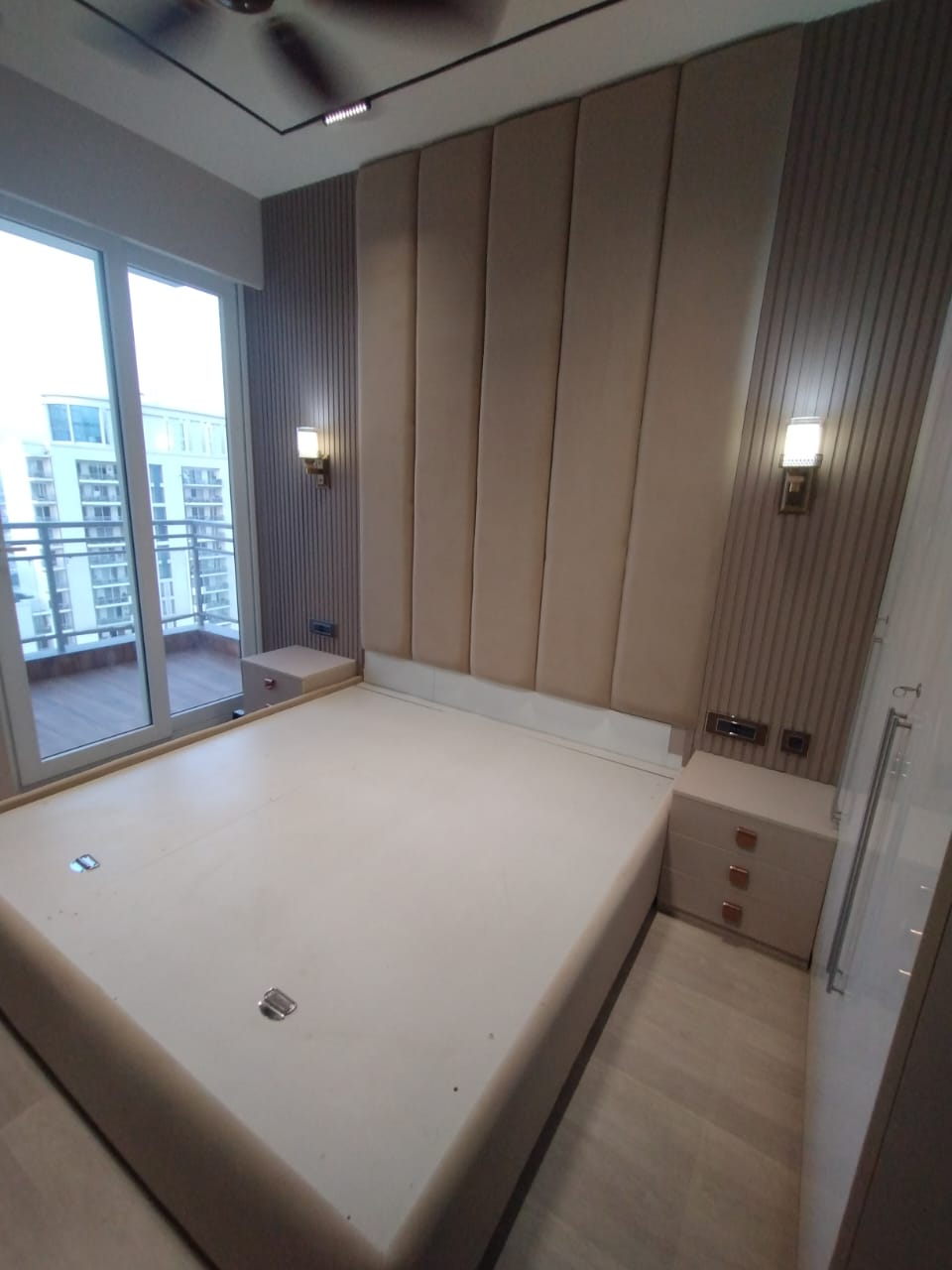 3 BHK + Pooja Room Apartment For Sale in DLF The Ultima