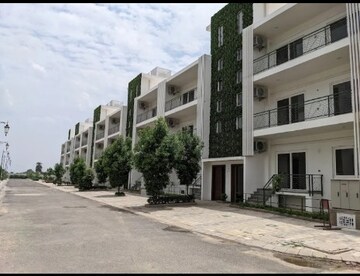 2.5 BHK Builder Floor For Rent in Central Park 3 Flower Valley, Sohna Sector 33