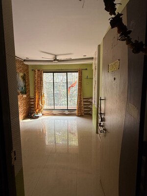 Bathroom in 2 BHK Apartment at New Shree Avenue Complex, Mira Road – for Sale