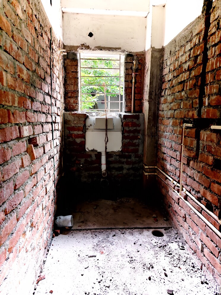 Room, jyoti nagar 3 Bedroom 1300 Sq.Ft. Builder Floor In Jyoti Nagar Siliguri 8666687