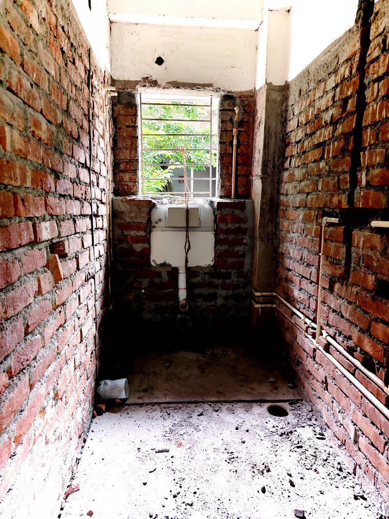 Room, jyoti nagar 3 Bedroom 1300 Sq.Ft. Builder Floor In Jyoti Nagar Siliguri 8666687