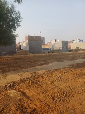  Plot For Sale in Dheeraj Nagar