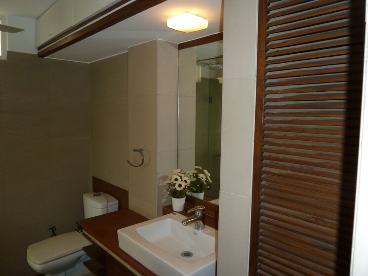 Bathroom, boutique-residential-apartments-c-253 3 Bedroom 2500 Sq.Ft. Apartment In Defence Colony Delhi 8666542