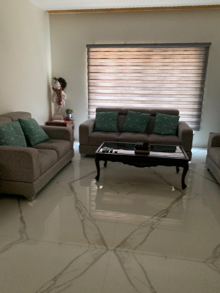 Living Room, madhapur 3 Bedroom 3300 Sq.Ft. Apartment In Madhapur Hyderabad 8667081