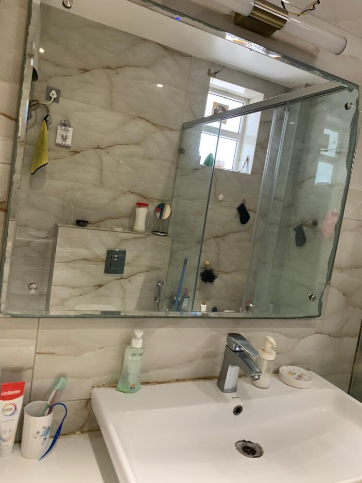 Bathroom, madhapur 3 Bedroom 3300 Sq.Ft. Apartment In Madhapur Hyderabad 8667081